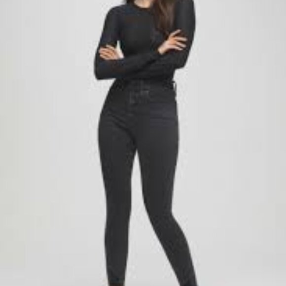 Good American Denim - Good American Jeans Womens 8/29 Good Legs Extreme V Back Yoke Black120 (29x28)